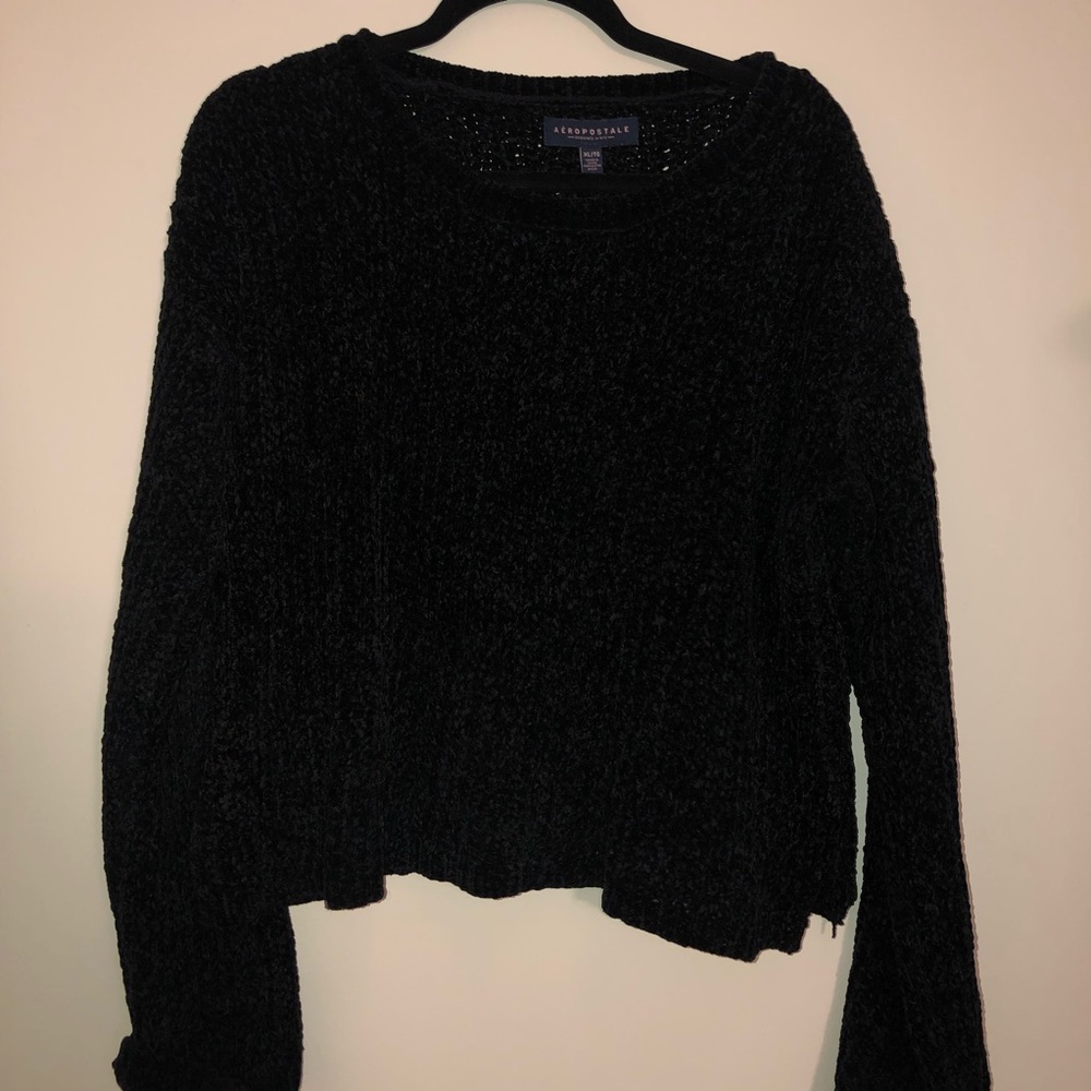 Black Velvet Bell Sleeved Sweater
